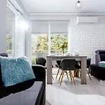 Blue Sea Lesne Tarasy 아파트 드지우노웨크